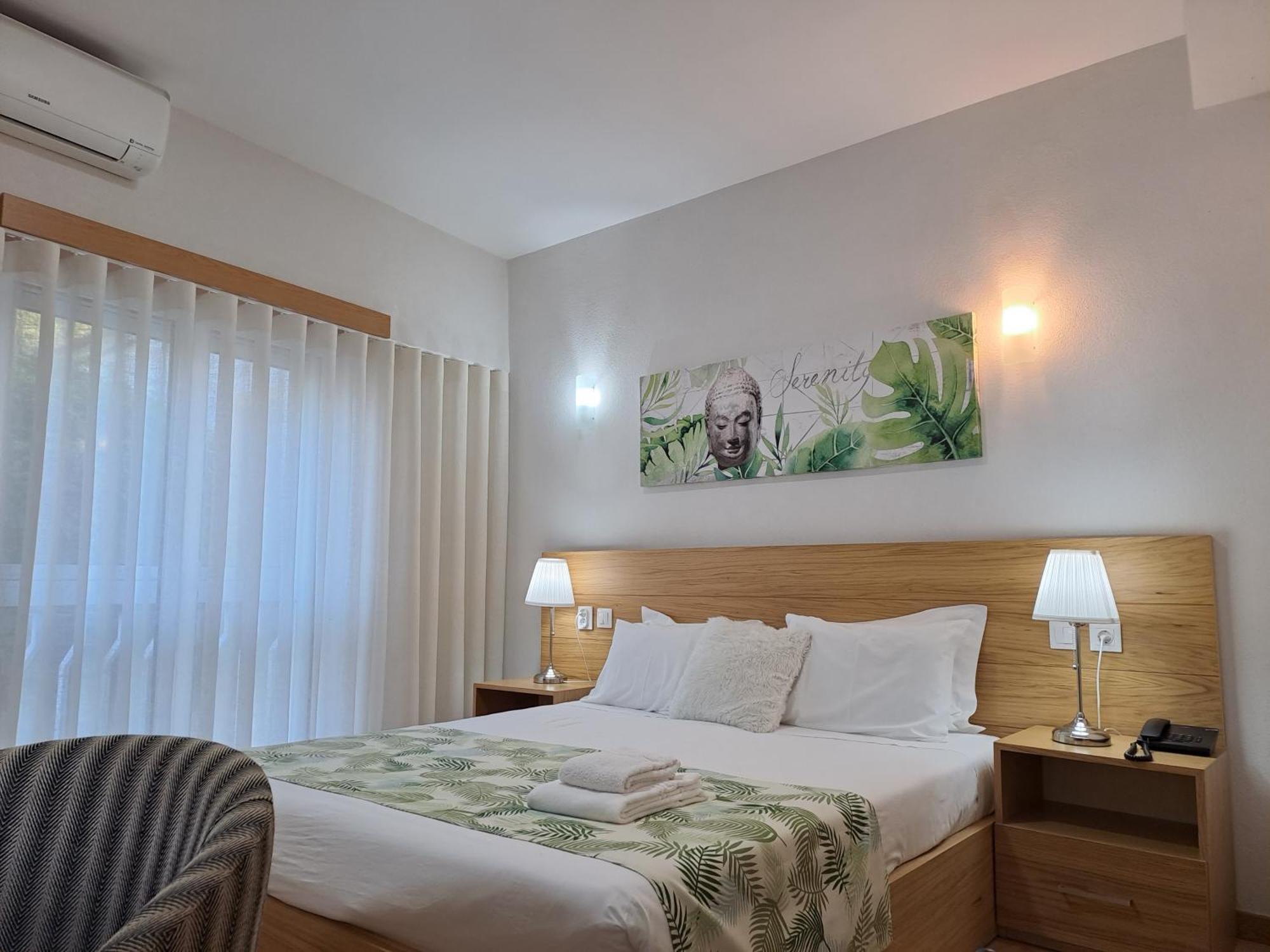 Hotel Square Sertã エクステリア 写真